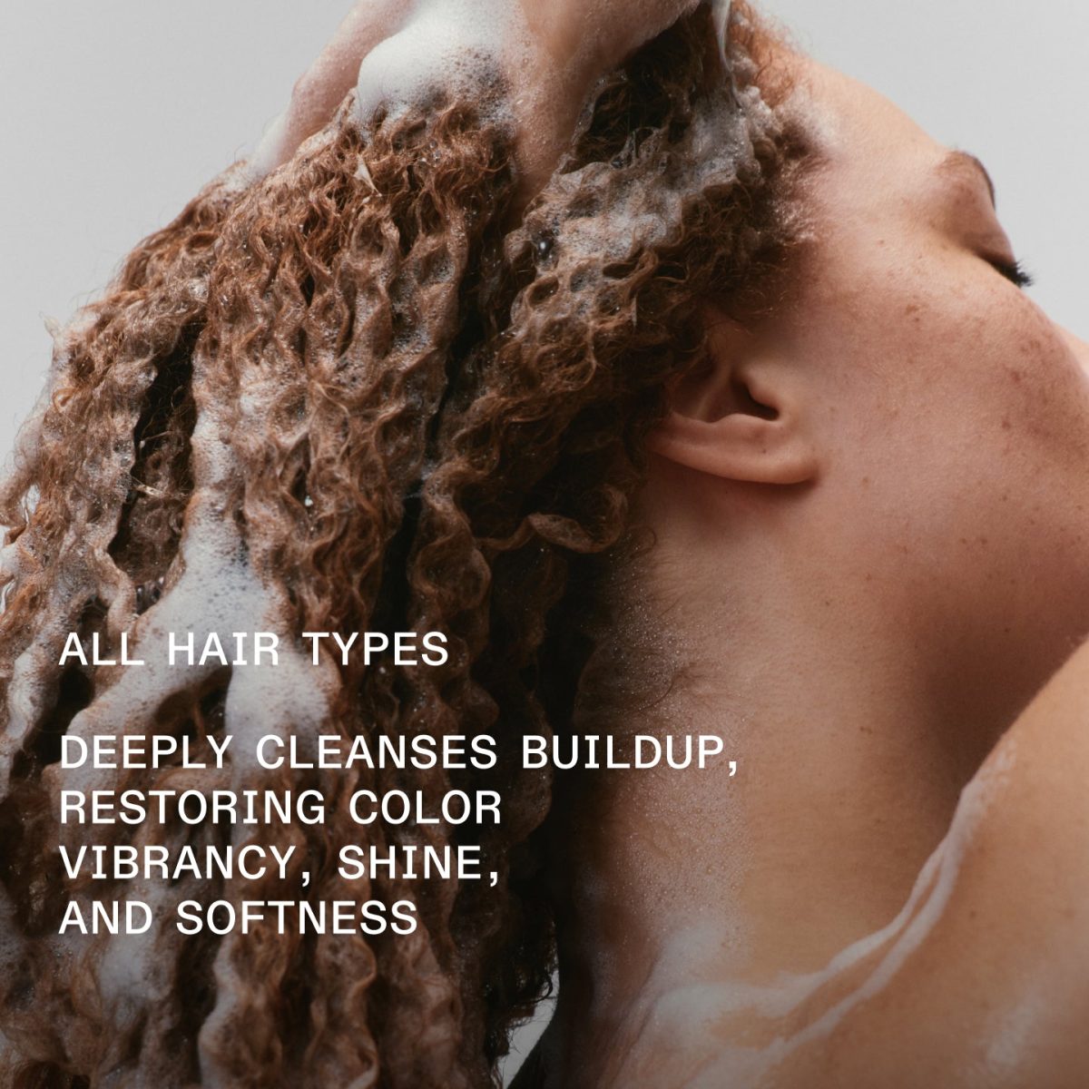 Olaplex No. 4C Bond Maintenance Clarifying Shampoo 1000 ml - Görsel 3