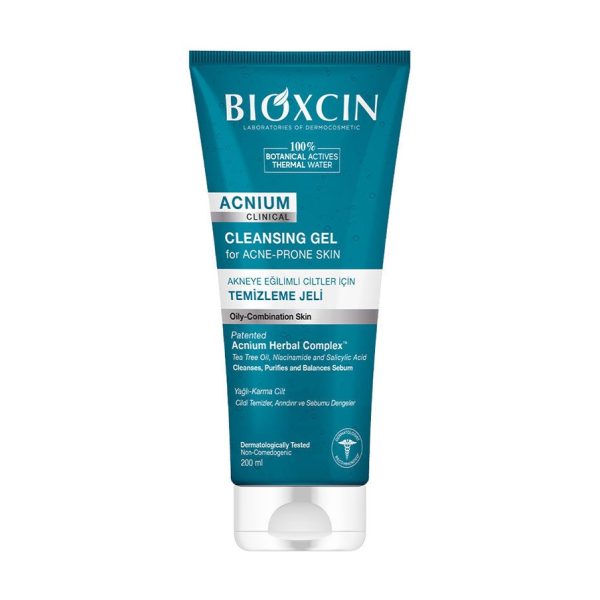 Bioxcin Acnium Akneye Eğilimli Ciltler İçin Temizleme Jeli 200 ml